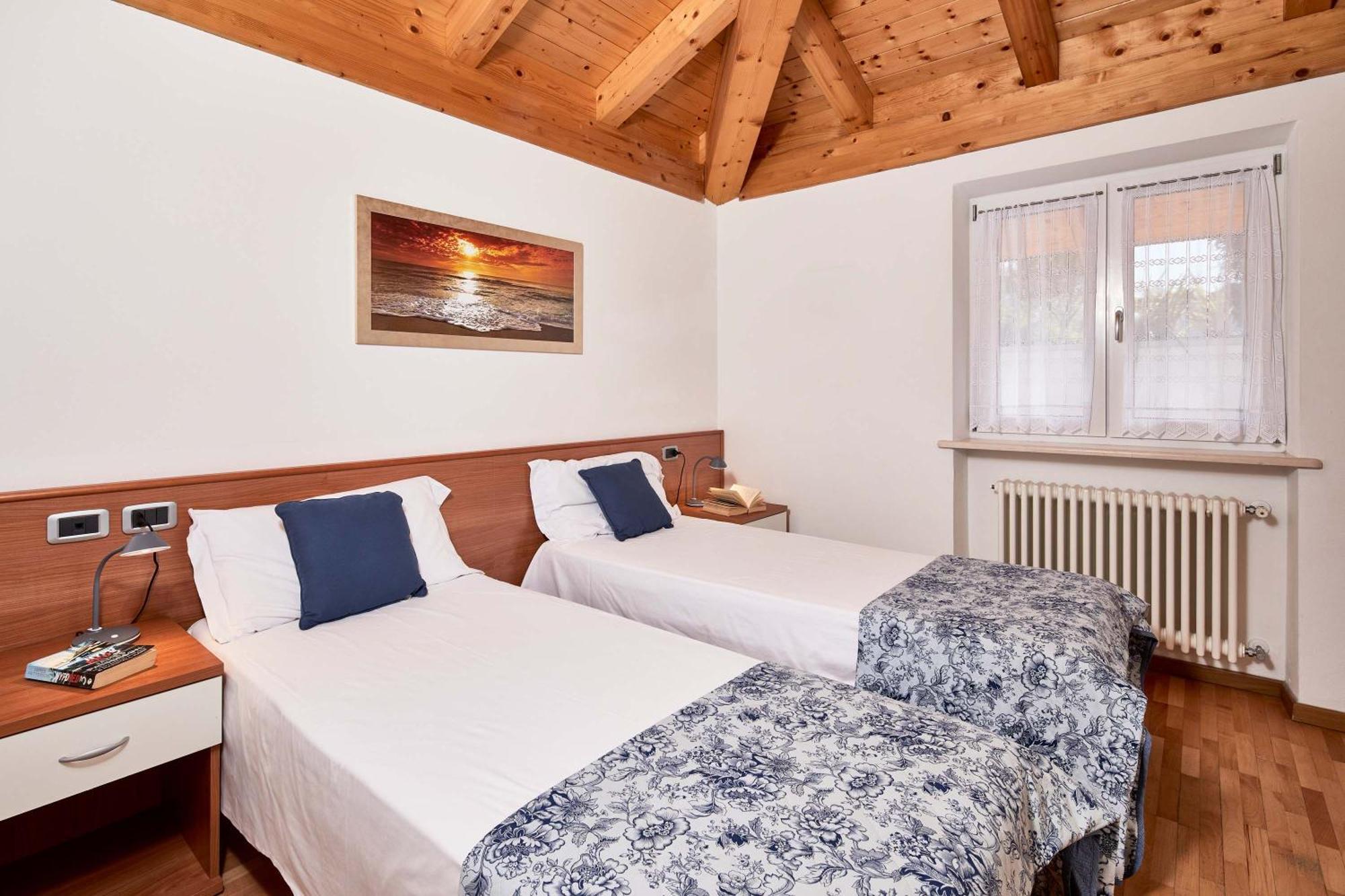 Bella Villa Apartments Riva del Garda Exterior photo