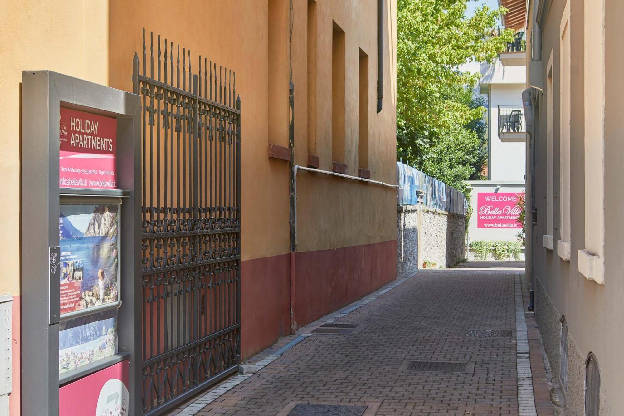 Bella Villa Apartments Riva del Garda Exterior photo
